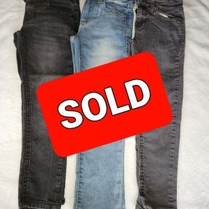 Boy skinny jeans size 6 super mint conditions. Great for preschoolers.